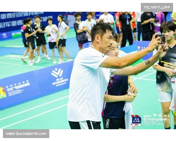 多项国际羽毛球赛事同期举行 选手奔波参赛考验适应能力