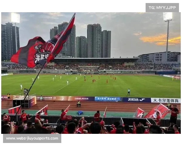 重庆铜梁龙防守组织严密 升班马客场拿分展现战术纪律